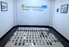 140 ədəd müxtəlif markalı mobil telefon aşkar edilib (FOTO)