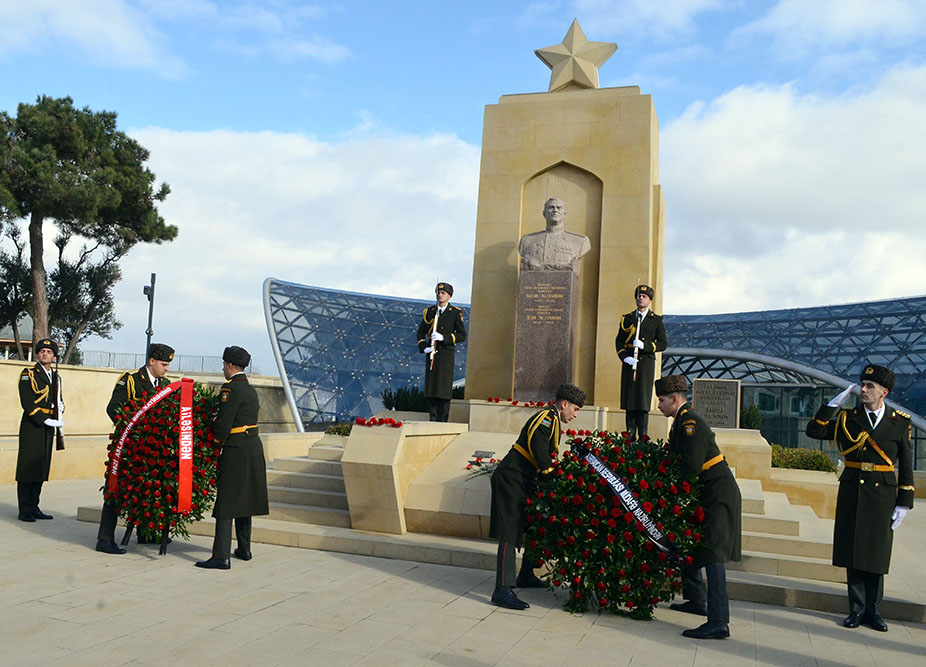 İki dəfə Sovet İttifaqı Qəhrəmanı Həzi Aslanovun 115 illiyi qeyd olunub (FOTO/VİDEO)