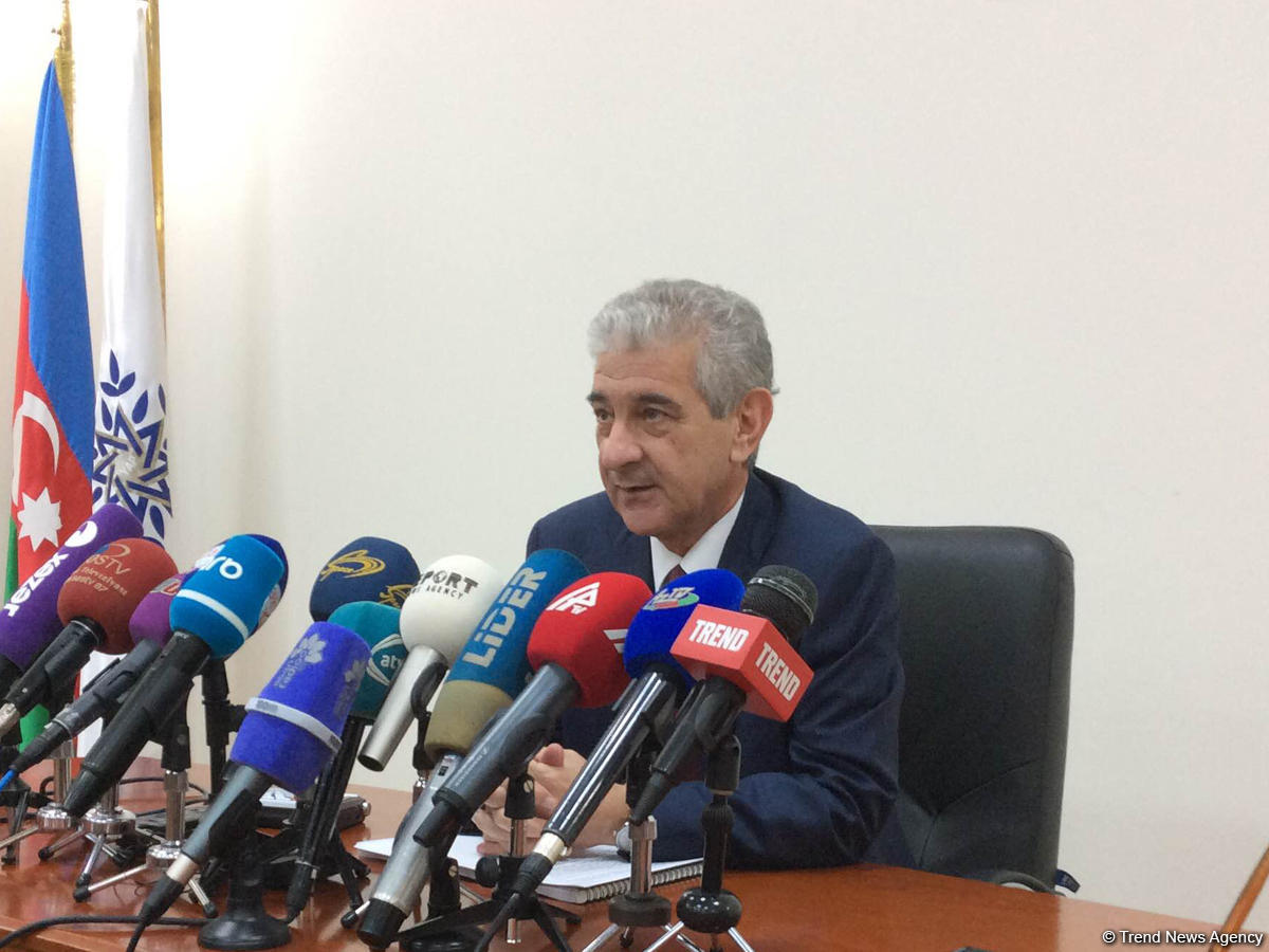 Референдум по внесению изменений в Конституцию Азербайджана прошел успешно - Али Ахмедов