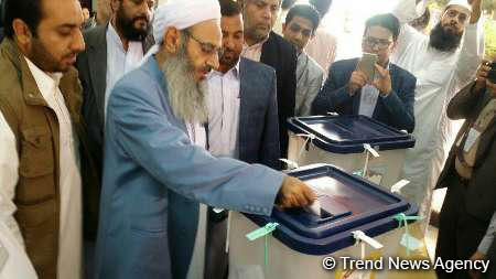 Глава МВД Ирана повторно продлил время голосования на президентских выборах