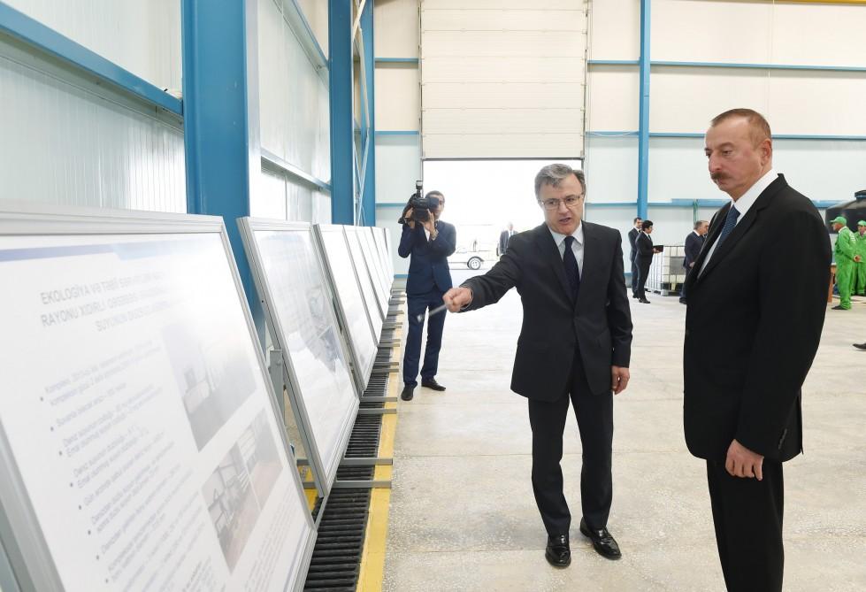 Президент Азербайджана ознакомился с деятельностью комплекса по опреснению морской воды в Сальяне