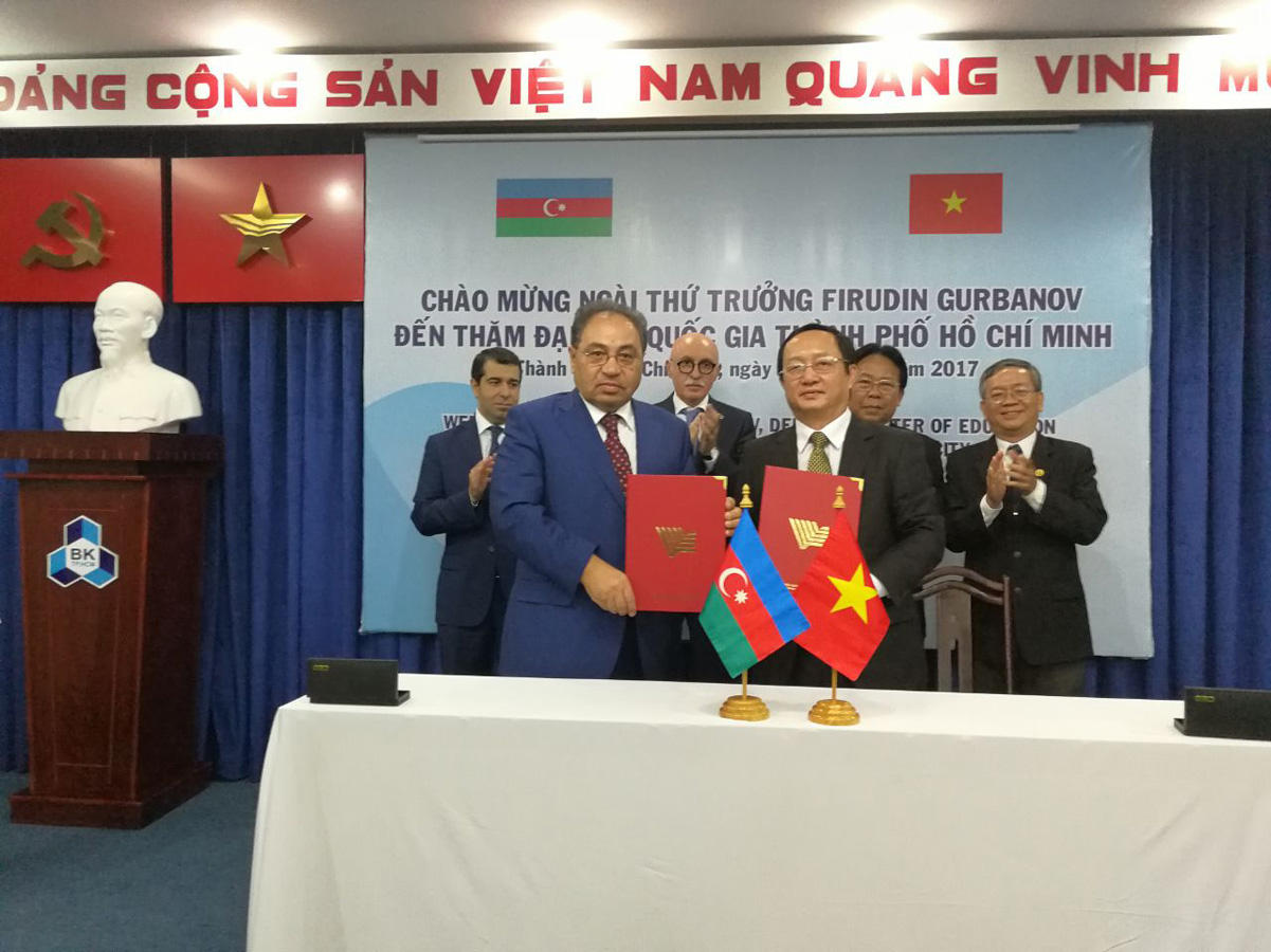 Vyetnam prezidenti BDU-nu “Dostluq” ordeni ilə təltif edib