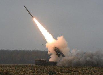 Şimali Koreyada yeni ballistik raket nümayiş etdirilib