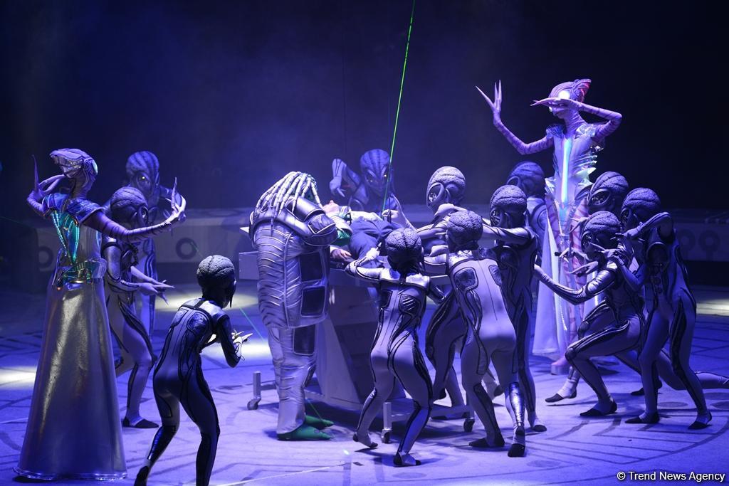 Цирк с другой планеты: масштабное и фантастическое шоу в Баку (ФОТО)