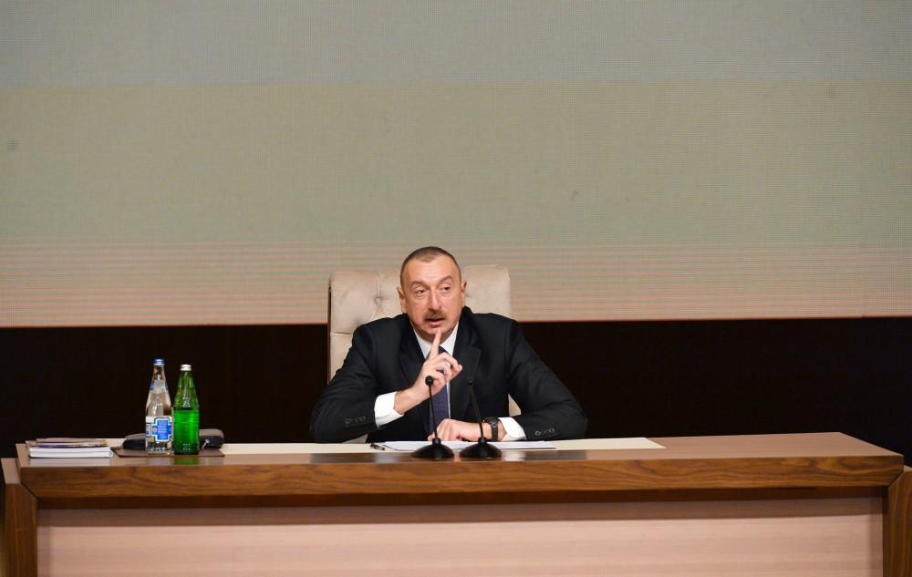 Президент Азербайджана: Крупные бизнес-структуры должны осознавать свою социальную ответственность