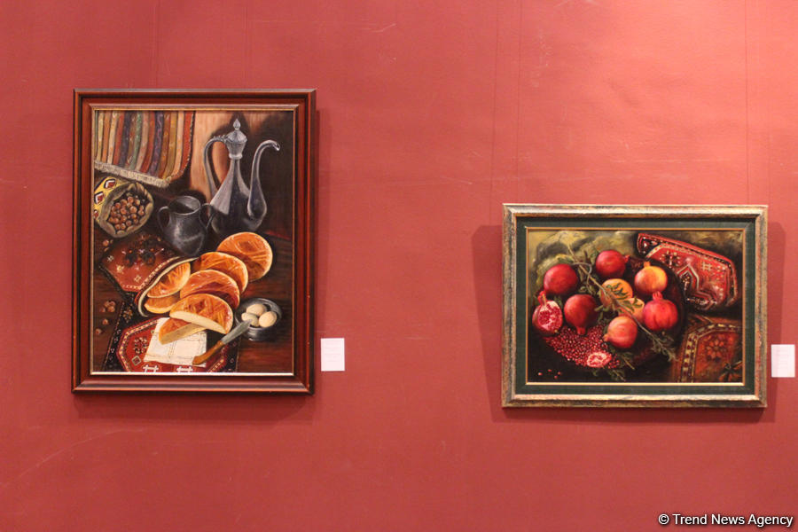 Алсу в Баку выступила на открытии выставки азербайджанского живописца «Сокровища сердца»