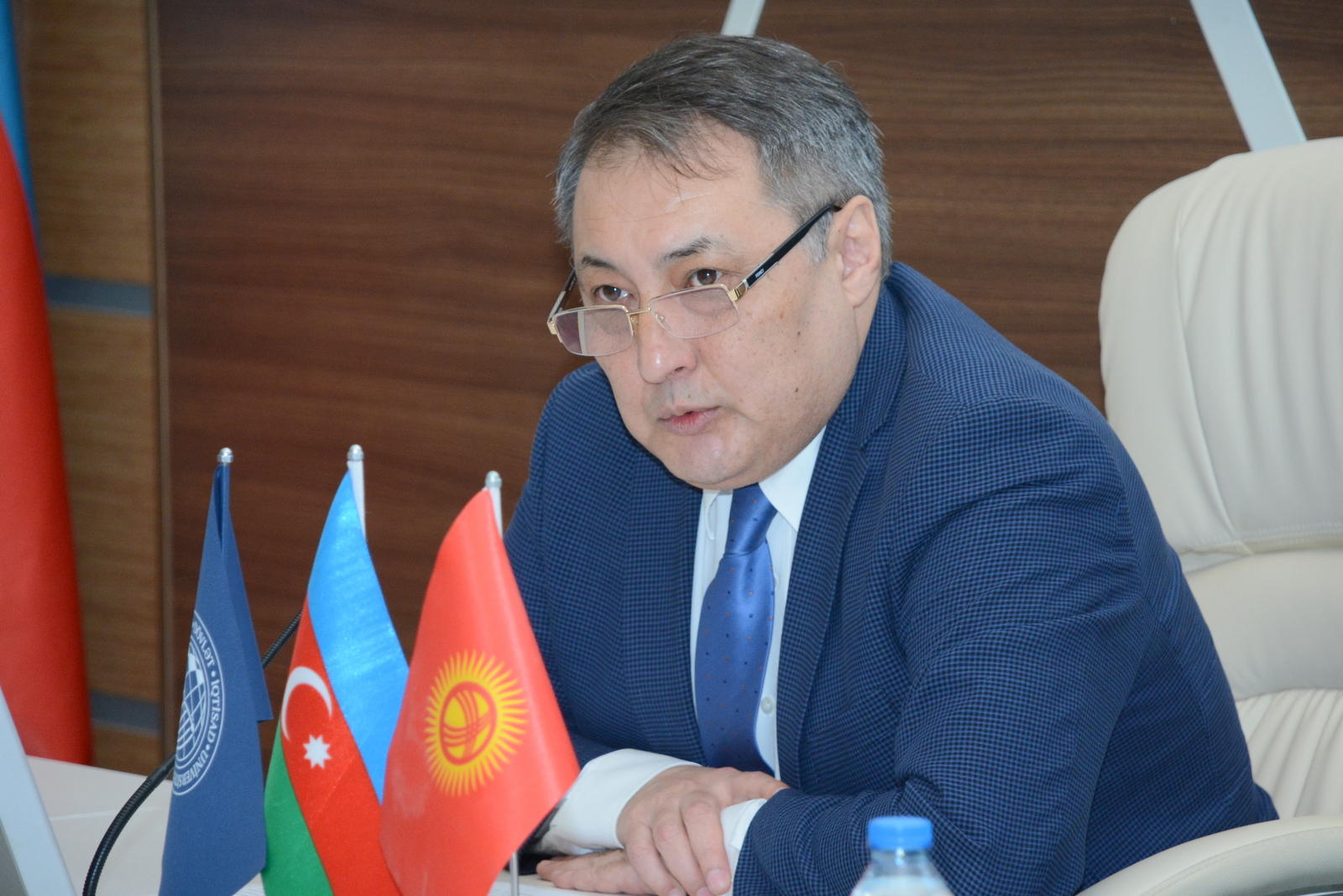 Qırğızıstanlı diplomat UNEC-də