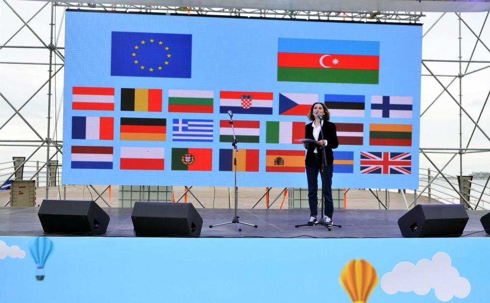 Баку объединил Европу в одном городе Eurovillage