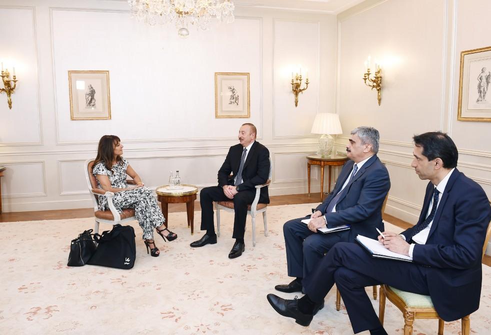 Президент Ильхам Алиев встретился с исполнительным директором компании Wilmotte & Associés Architectes (ФОТО)
