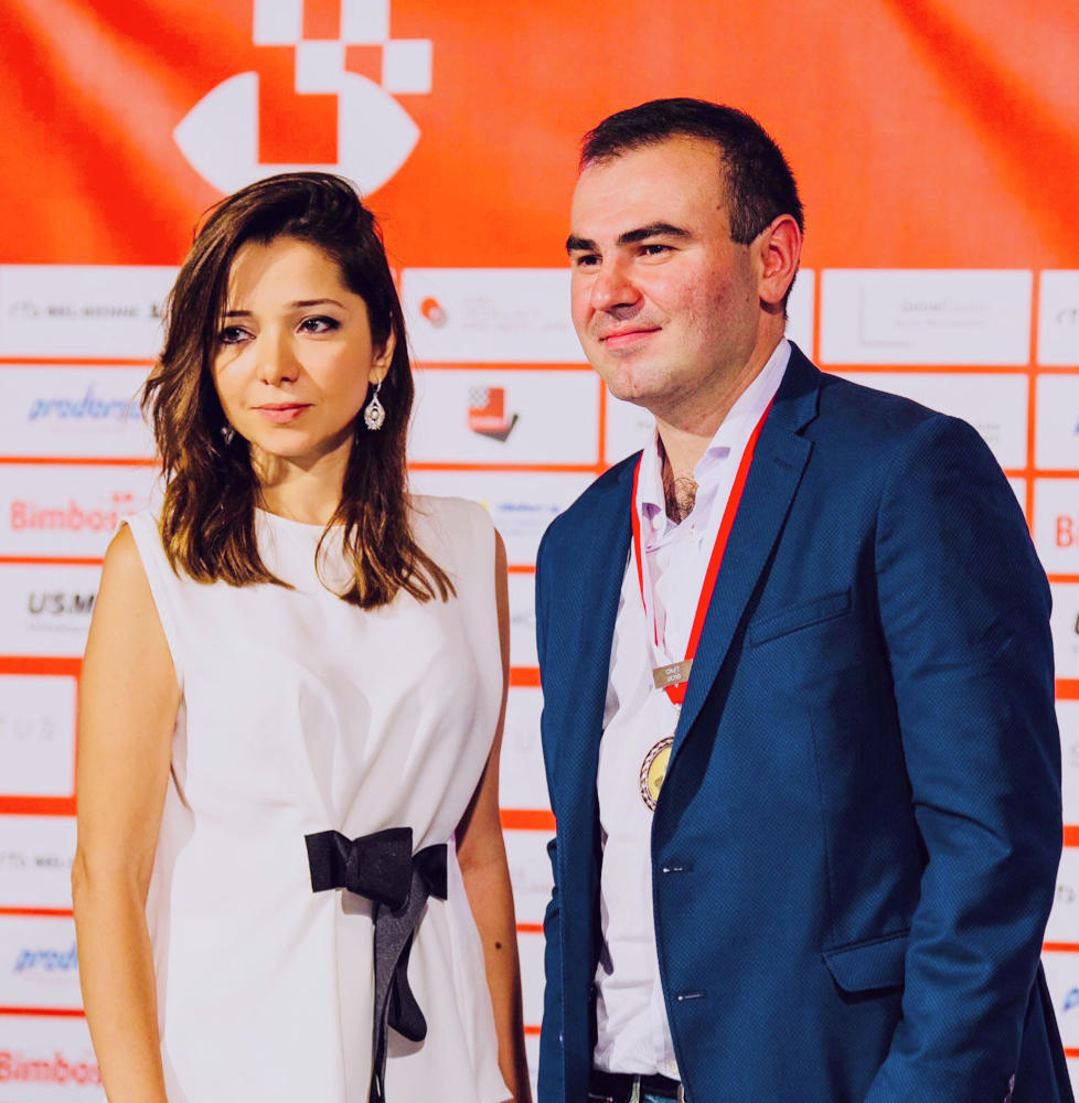 В Швейцарии Шахрияру Мамедъярову вручен приз за первое место на международном турнире