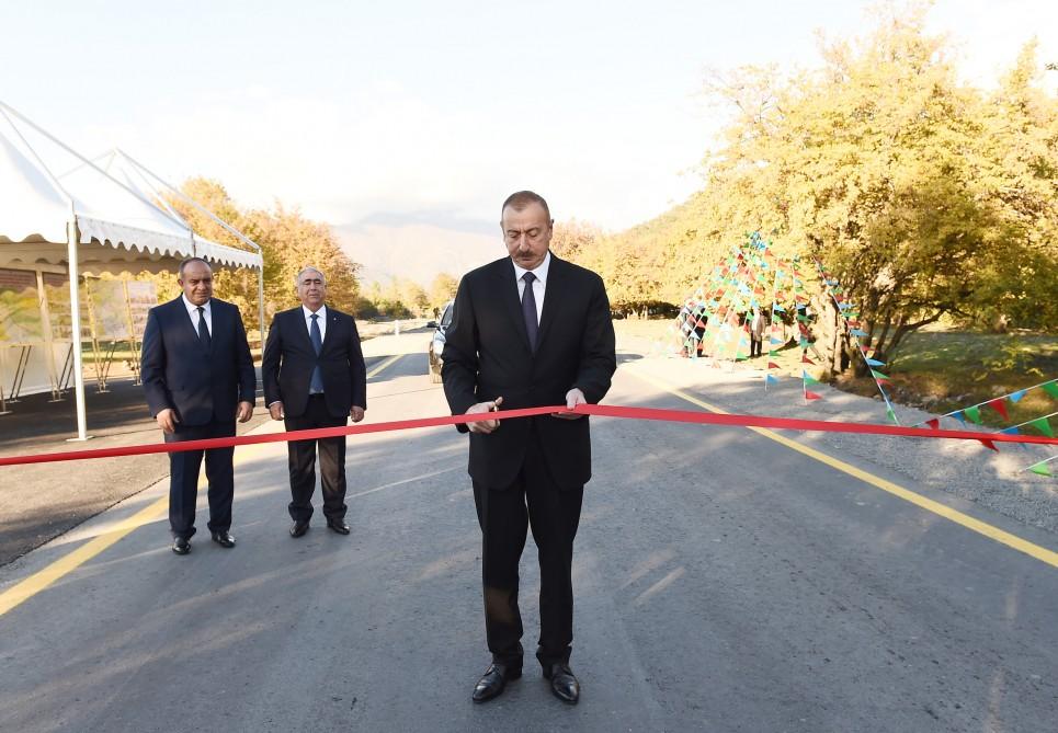 Президент Ильхам Алиев принял участие в открытии автодороги Гах-Гыпчаг-Агйазы (ФОТО)