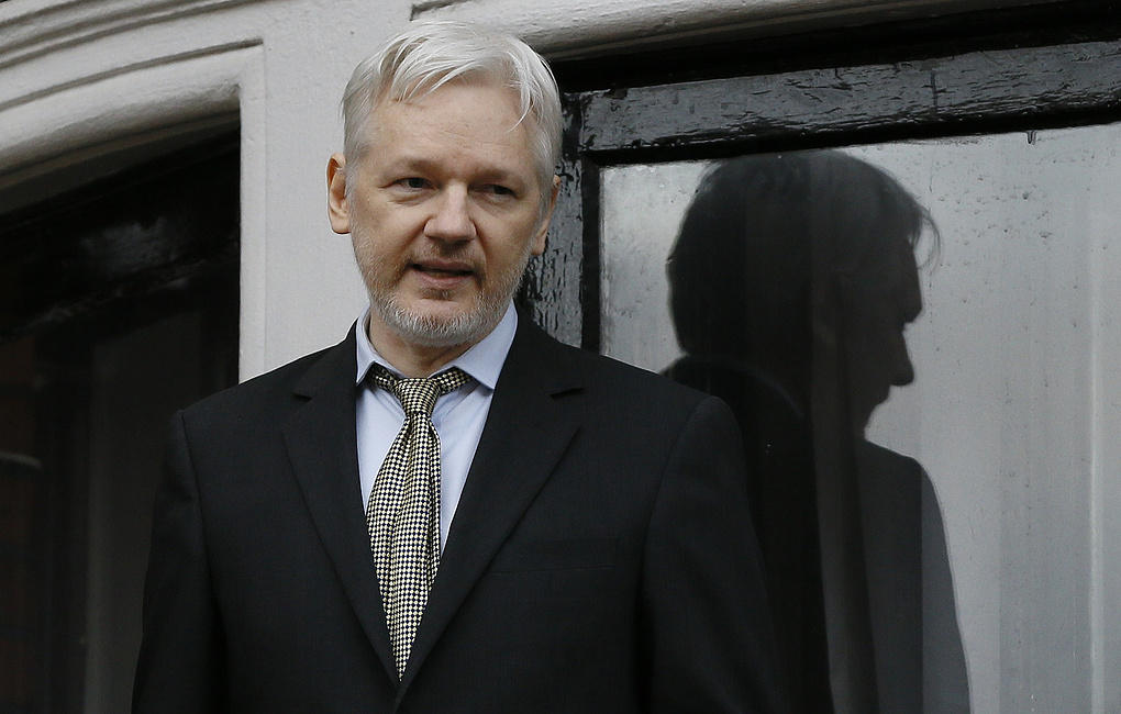 В WikiLeaks заявили, что помешали выдворить Ассанжа из посольства Эквадора