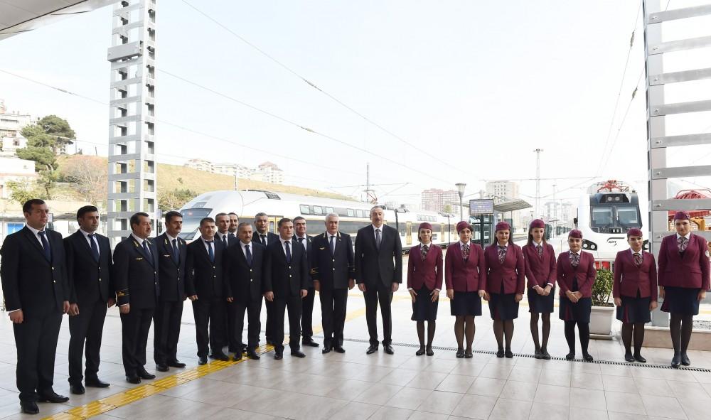 Президент принял участие в открытии Комплекса Сумгайытского железнодорожного вокзала