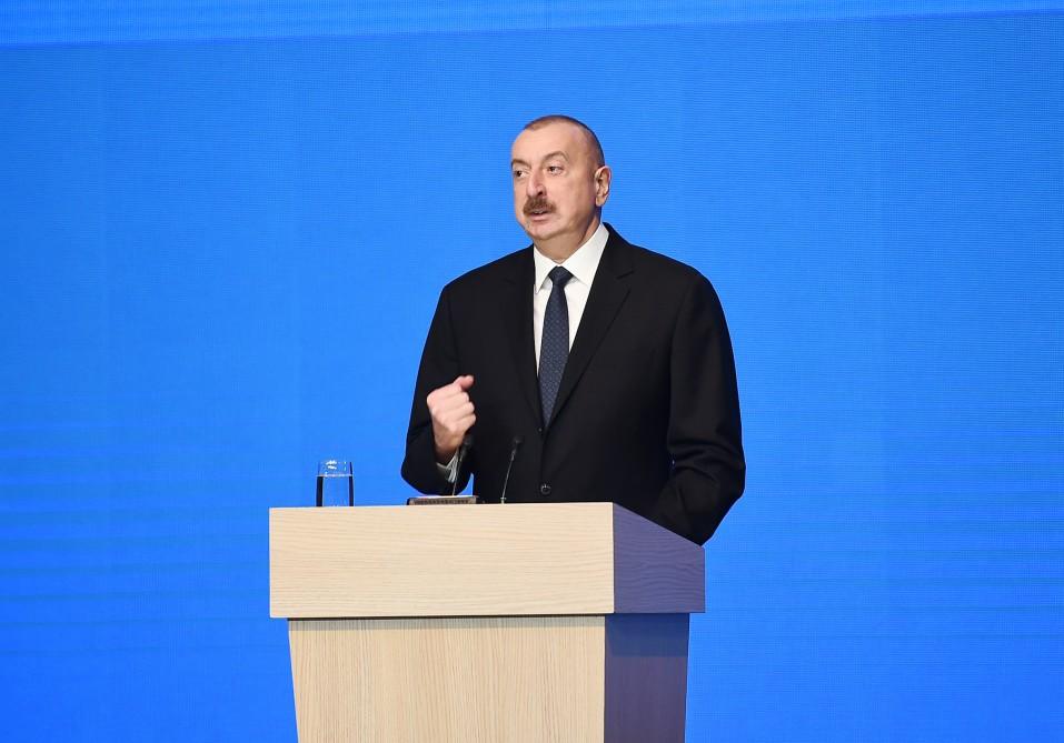 Президент Азербайджана: Наша молодежь должна воспитываться в национальном духе, духе патриотизма