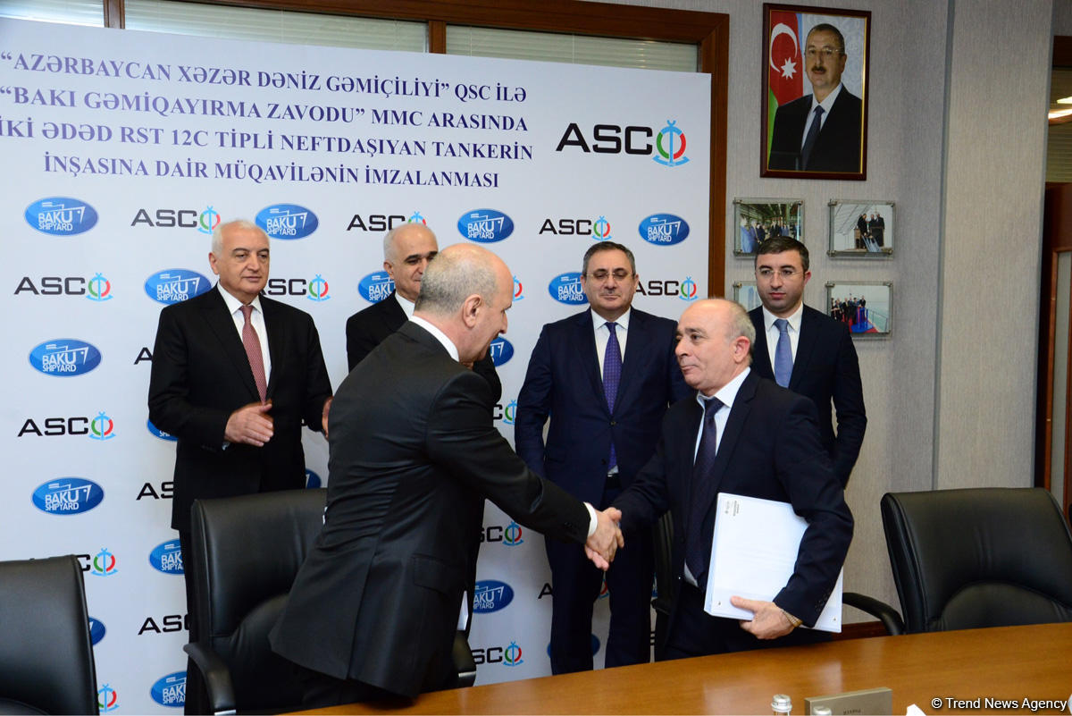 Азербайджан расширяет флот нефтяных танкеров 