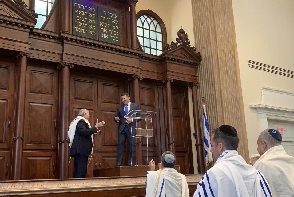Azerbaijan's multifaith harmony highlighted at Los Angeles synagogue (PHOTO)