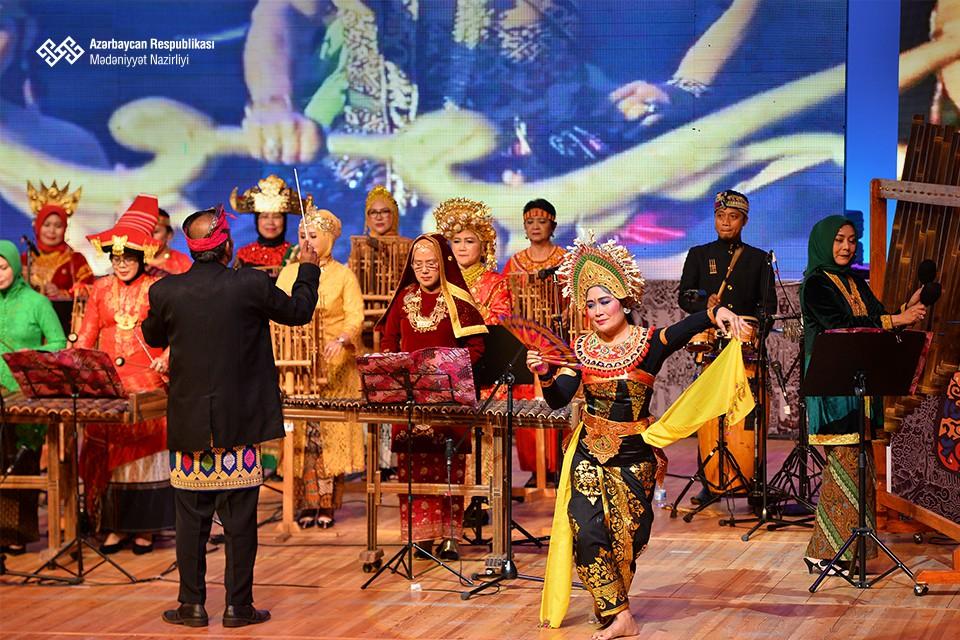 Bakıda IV İndoneziya mədəniyyəti festivalının açılışı olub (FOTO)