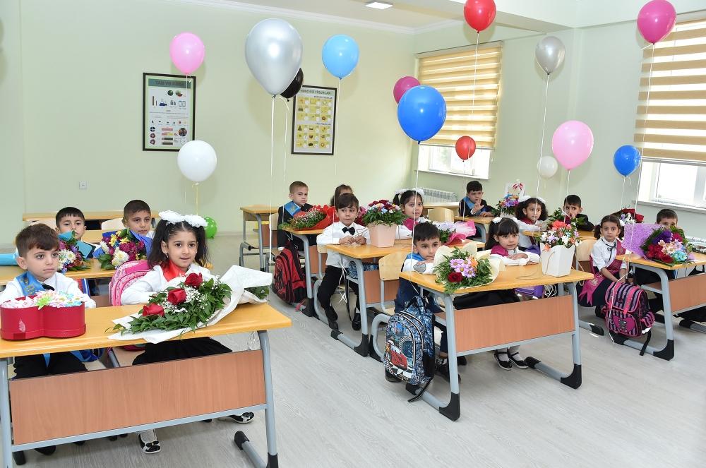 В Гяндже сданы в эксплуатацию построенные и отремонтированные Фондом Гейдара Алиева новые школы и детский сад (ФОТО) (версия 2)