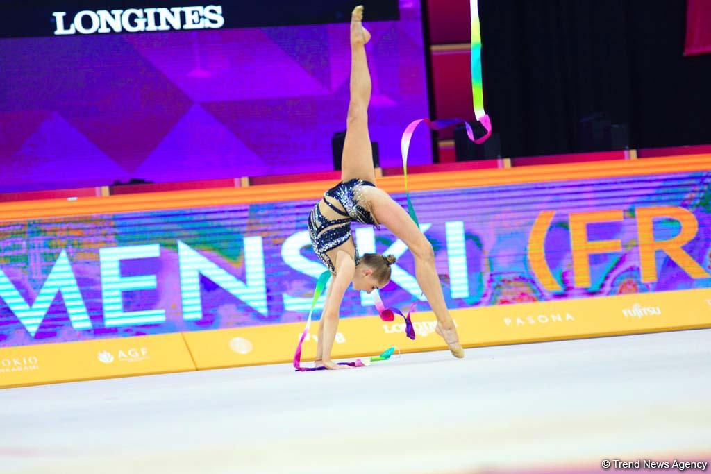 Milli Gimnastika Arenasında bədii gimnastika üzrə dünya çempionatı davam edir (FOTO)