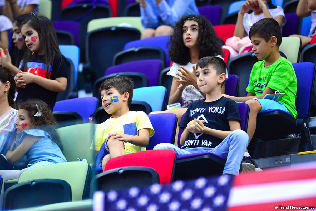 Bakıda keçirilən Bədii Gimnastika üzrə Dünya Çempionatının üçüncü günündən ən maraqlı anlar (FOTO)