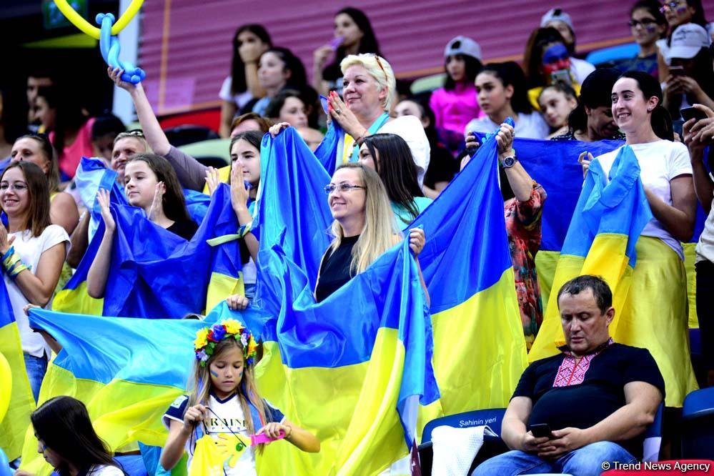 Bakıda bədii gimnastika üzrə dünya çempionatı azarkeşlər üçün bayramdır (FOTO)