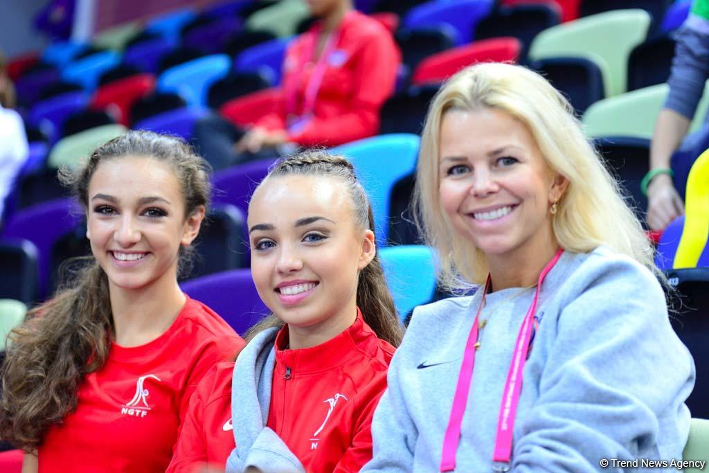 Bakıda bədii gimnastika üzrə dünya çempionatı azarkeşlər üçün bayramdır (FOTO)