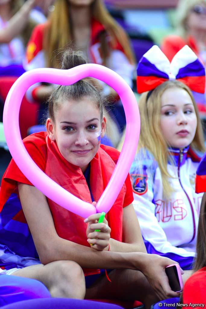 Bakıda bədii gimnastika üzrə dünya çempionatı azarkeşlər üçün bayramdır (FOTO)