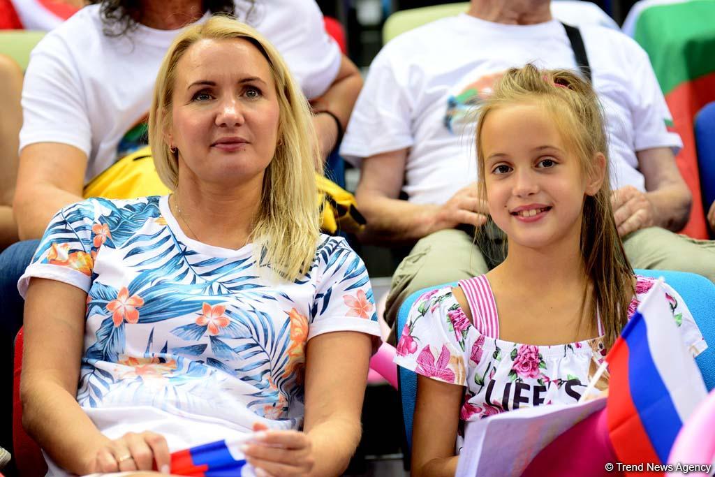 Bakıda bədii gimnastika üzrə dünya çempionatı azarkeşlər üçün bayramdır (FOTO)