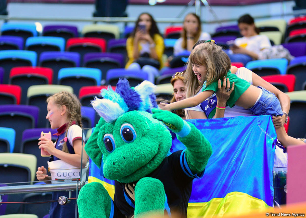 Bakıda bədii gimnastika üzrə dünya çempionatında təbəssüm, sevinc, heyranlıq (FOTO)