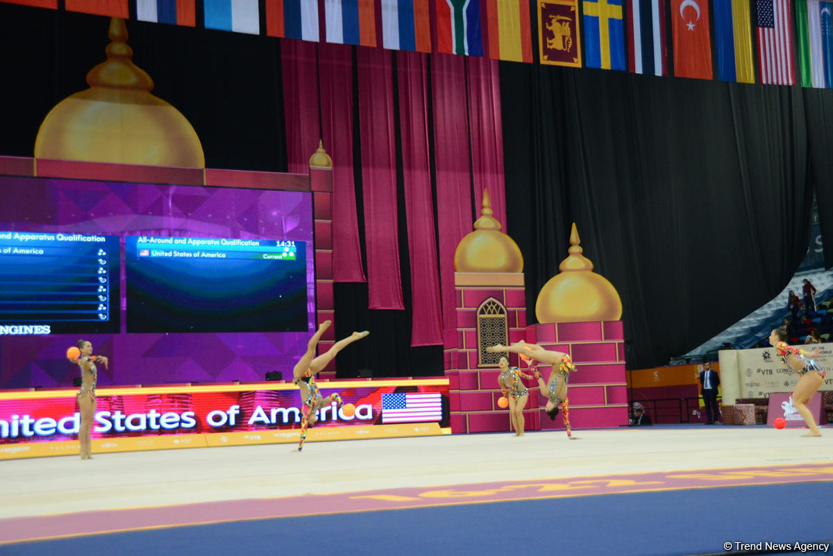 Bakıda bədii gimnastika üzrə dünya çempionatının 6-cı günü start götürüb (FOTO)