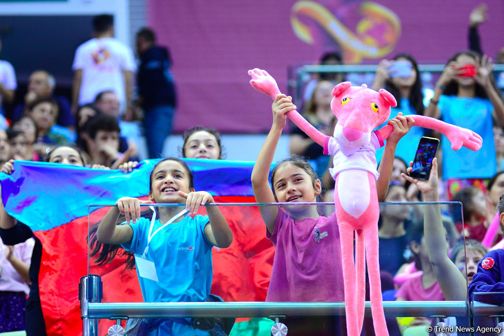 Bakıda keçirilən bədii gimnastika üzrə Dünya Çempionatının sonuncu günündən ən maraqlı anlar (FOTO)