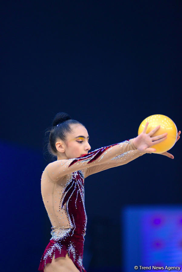 Milli Gimnastika Arenasında bədii və aerobika gimnastikası yarışları davam edir (FOTO)