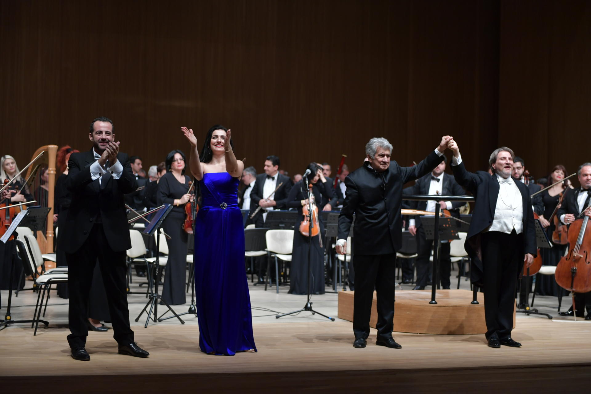 “La Skala” teatrının solistləri Heydər Əliyev Mərkəzində çıxış ediblər (FOTO/VİDEO)