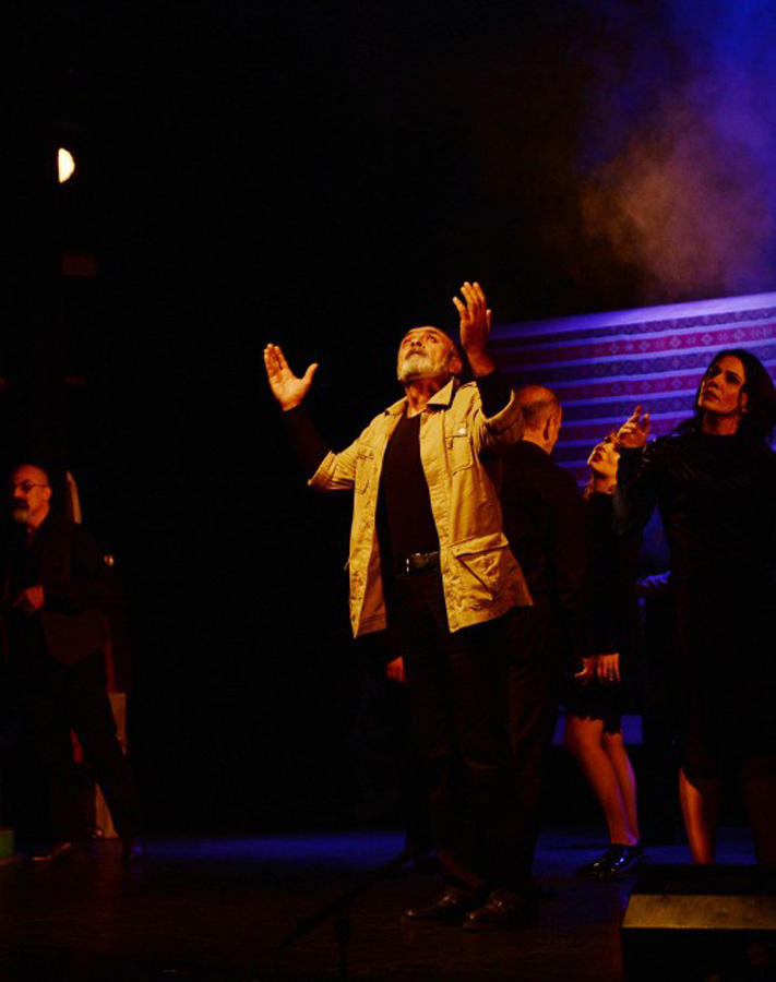 Yuğ Teatrının 30, Vaqif İbrahimoğlunun 70 illiyinə həsr olunmuş tədbir keçirilib (FOTO)