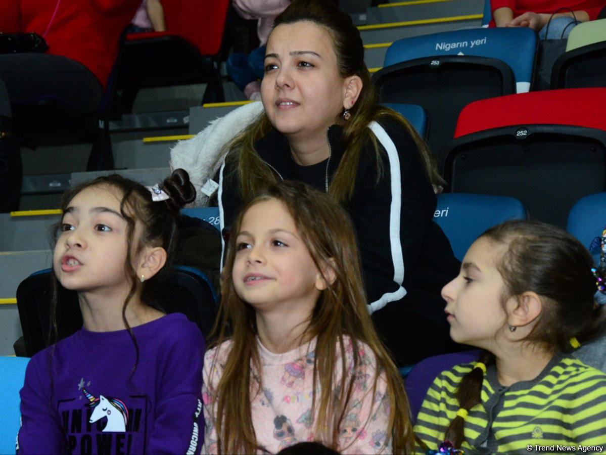 Milli Gimnastika Arenasında Azərbaycan Gimnastika Federasiyasının Birinci estafet yarışları keçirilir (FOTO)