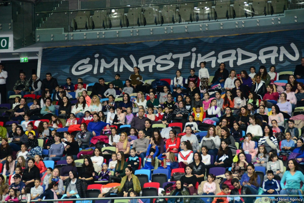 Milli Gimnastika Arenasında Azərbaycan Gimnastika Federasiyasının Birinci estafet yarışları keçirilir (FOTO)