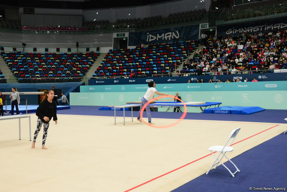 Milli Gimnastika Arenasında Azərbaycan Gimnastika Federasiyasının Birinci estafet yarışları keçirilir (FOTO)