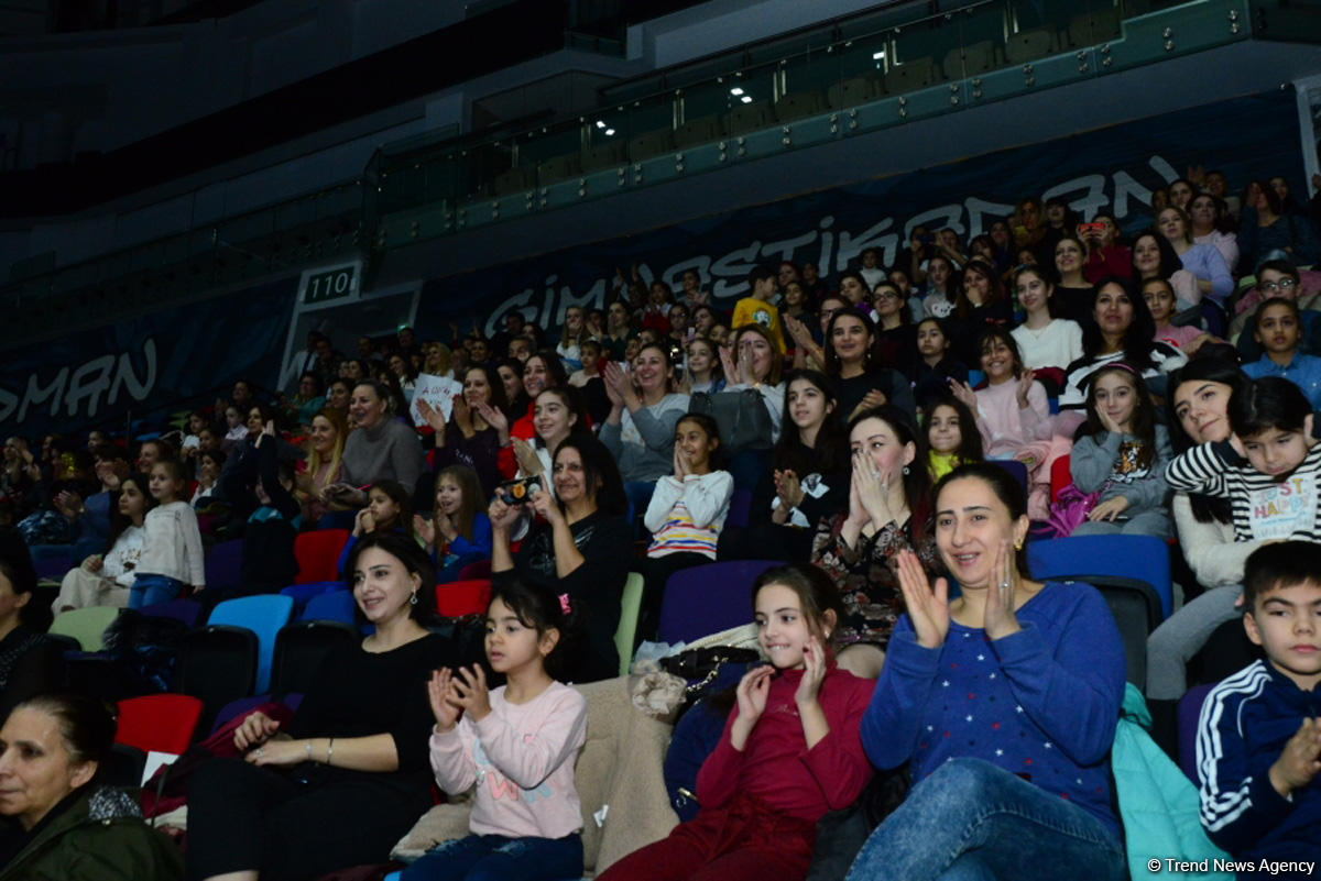 Milli Gimnastika Arenasında Azərbaycan Gimnastika Federasiyasının Birinci estafet yarışları keçirilir (FOTO)