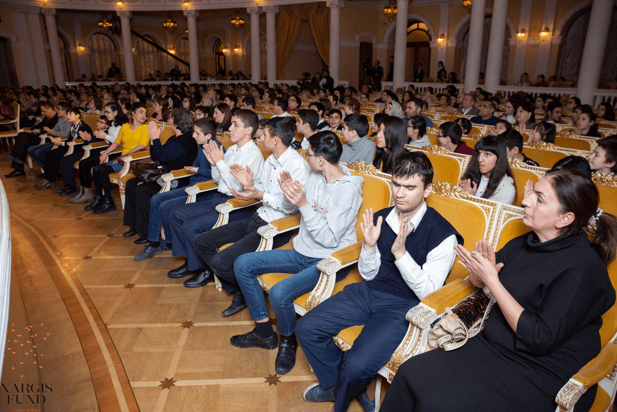 “Nargis” Fondunun və Macarıstan səfirliyinin birgə təşkil etdiyi növbəti xeyriyyə konserti keçirilib (FOTO)