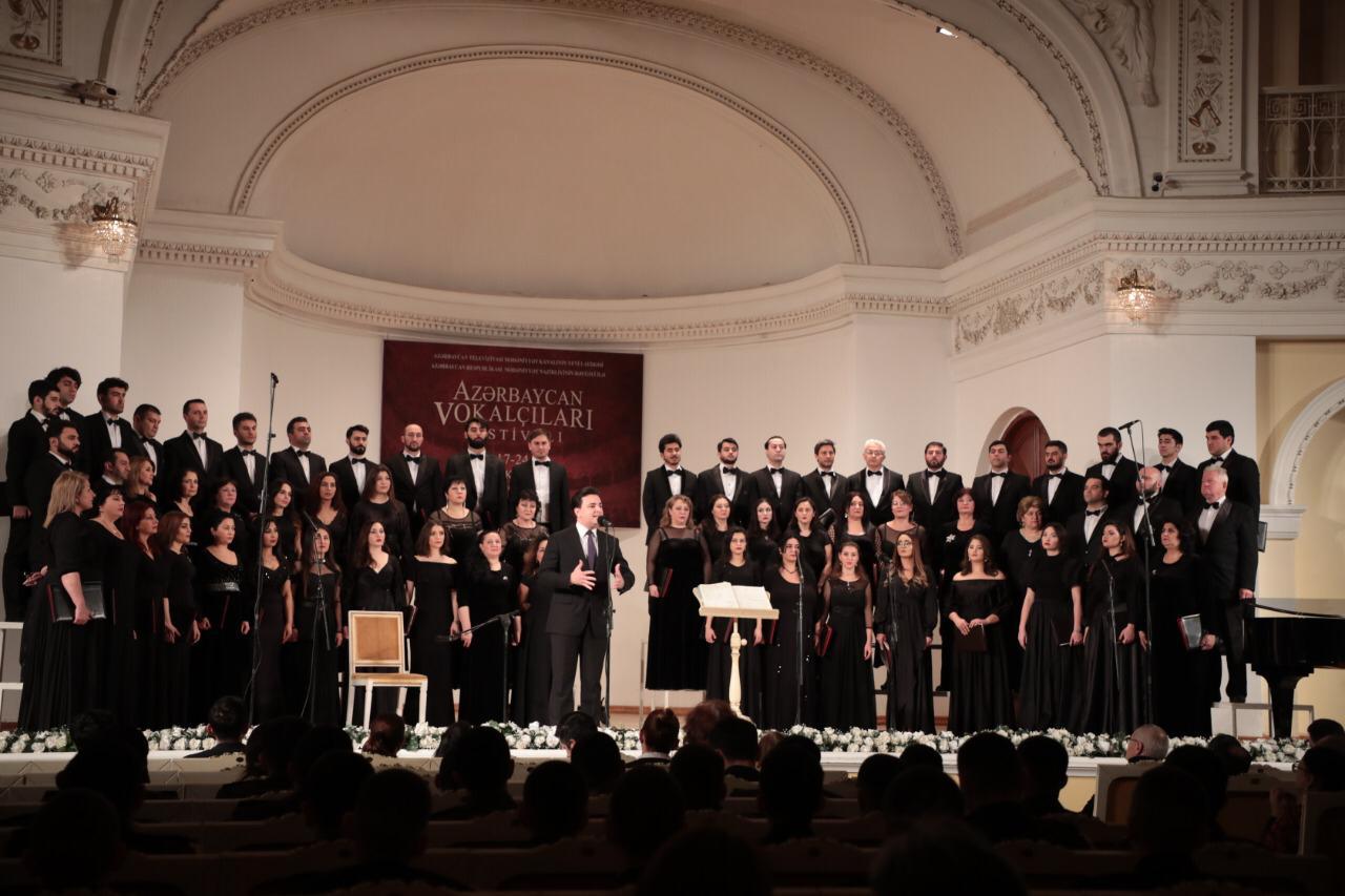 “Azərbaycan vokalçıları” festivalının təntənəli açılış mərasimi baş tutub (FOTO)