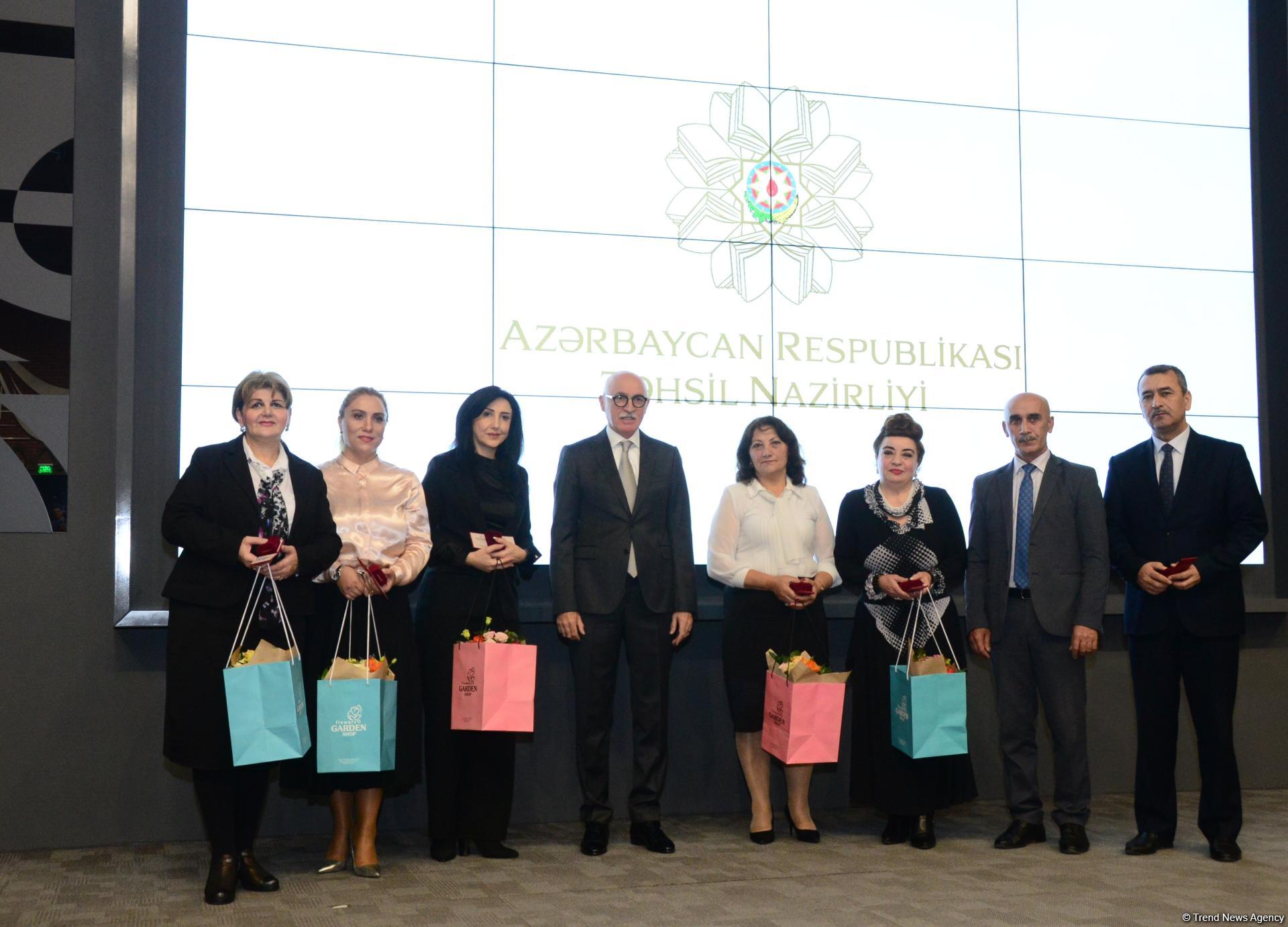 Bu il yüksək nəticə qazanmış idmançıların və məşqçilərin təltif olunma mərasimi keçirildi (FOTO)