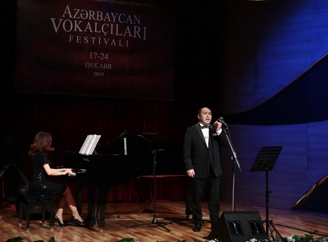 Azərbaycan bəstəkarlarının mahnı və romanslarından ibarət konsert keçirilib (ФОТО)