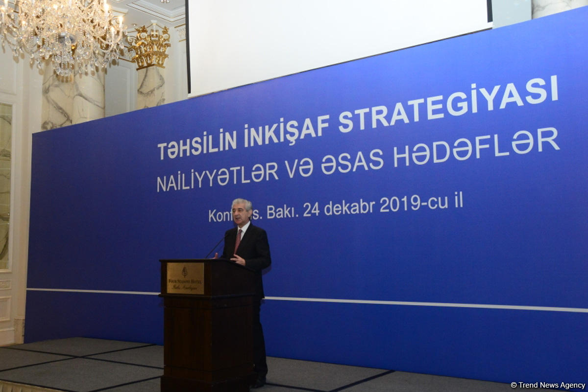 “Təhsilin inkişaf strategiyası: nailiyyətlər və əsas hədəflər” mövzusunda konfrans keçirilib