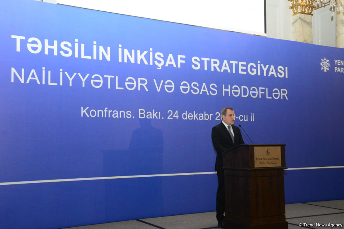 “Təhsilin inkişaf strategiyası: nailiyyətlər və əsas hədəflər” mövzusunda konfrans keçirilib