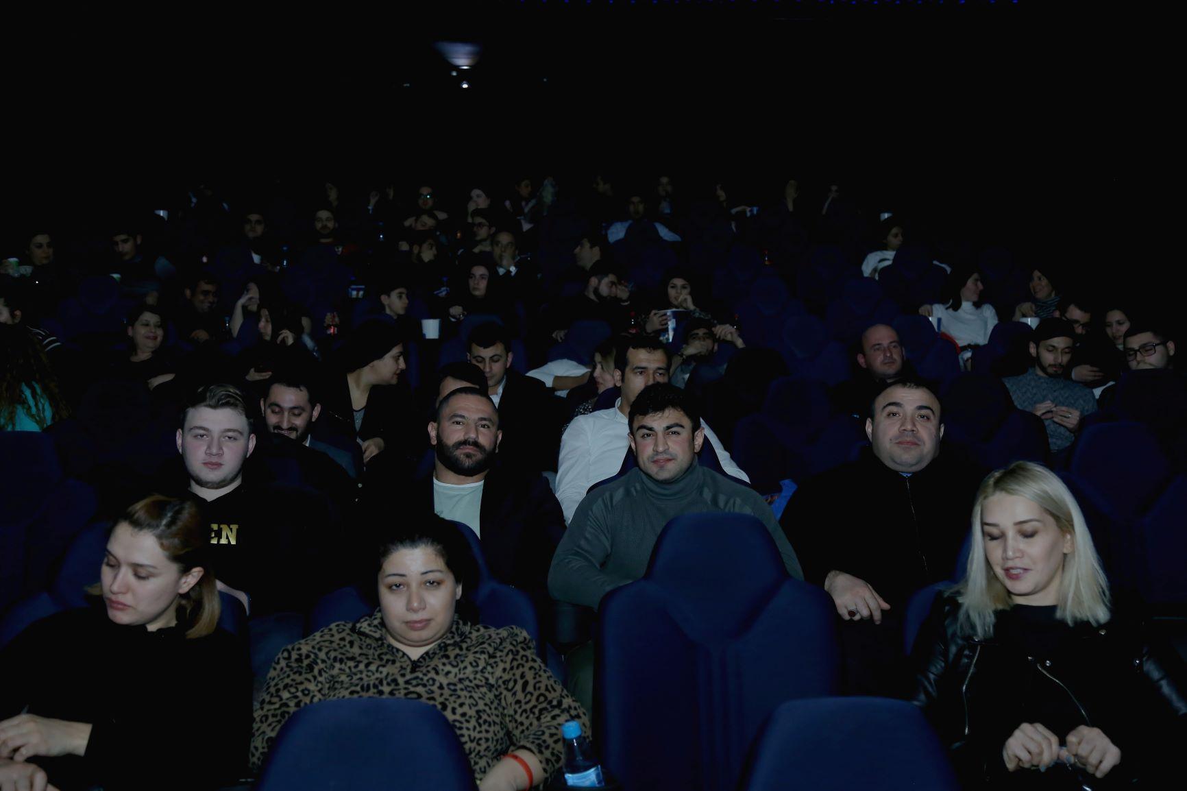 “CinemaPlus”da dünya şöhrətli ağır atlet Naim Süleymanoğlu haqda film nümayiş olunub (FOTO/VİDEO)