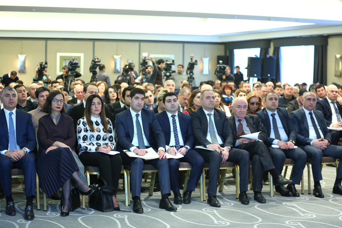KOBİA yanında İctimai Şuranın növbəti forumunda qida biznesi məsələləri müzakirə edilib (FOTO)