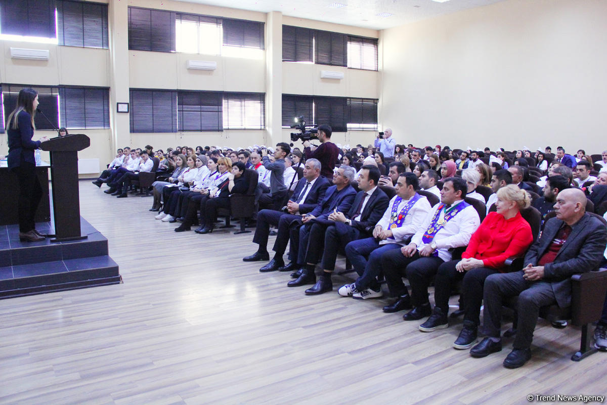 Bakıda gənc kulinarların üçüncü şirniyyat festivalı keçirilib (FOTO)