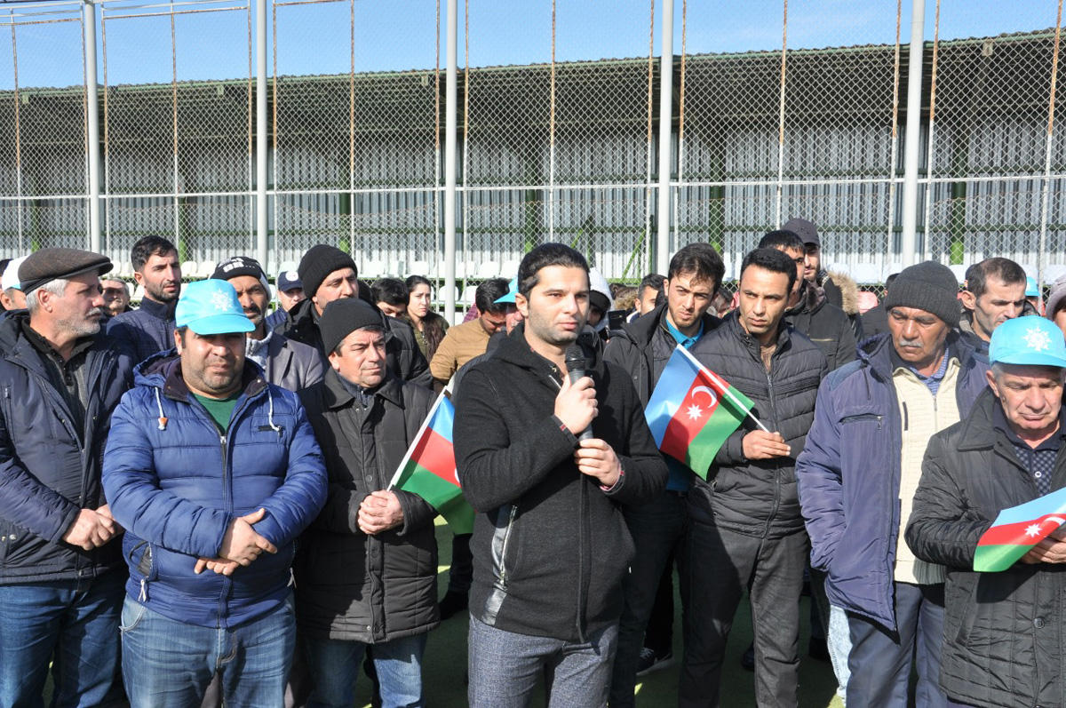 Rauf Əliyevin seçicilərlə görüşləri davam edir (FOTO)